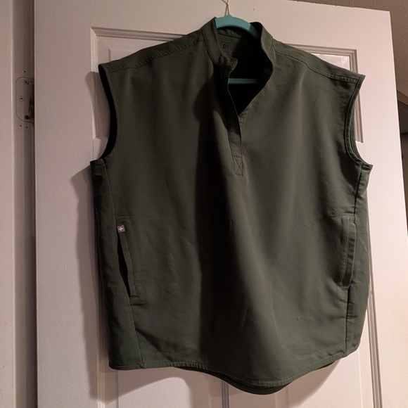 Figs Moss Rafaela-medium- Oversized Scrub Top - Picture 7 of 7